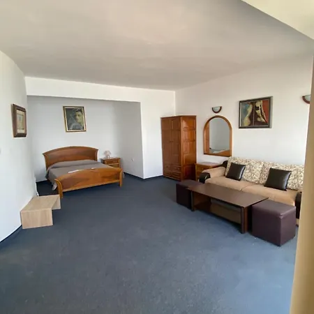 Хотел Noy Варна